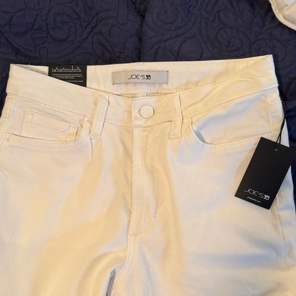 Joe's Jeans Men’s White Slim Jeans with Classic Five-Pocket